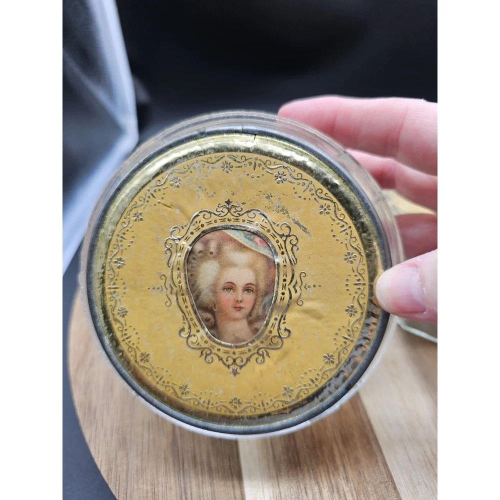Set Of 2 Vintage Art Deco Empty Vanity Powder Jars‎ With Ladies Portaits On Lids